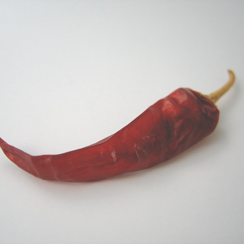 Tomato Chilli With Stem